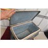 Image 8 : Vintage Pepsi Picnic Cooler 13'' x 18'' x 10'' 