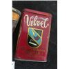 Image 2 : 3 Tobacco Pocket Tins 2 Velvet, 1 Picobac