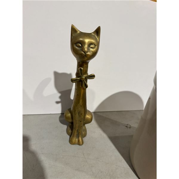 Brass cat