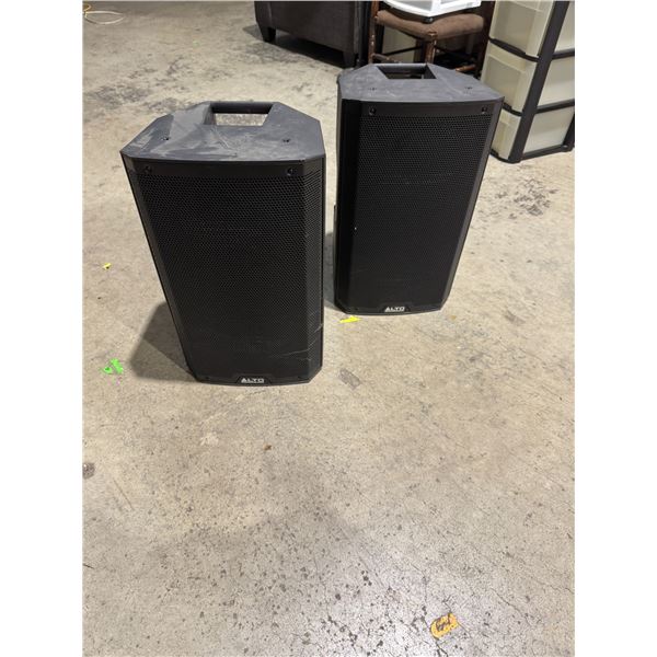 Alto professional TS212 1100 W 12 inch two-way speakers