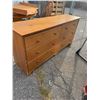 Image 1 : Dresser