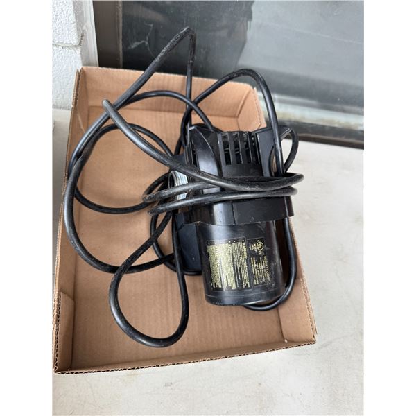 Submersible pump
