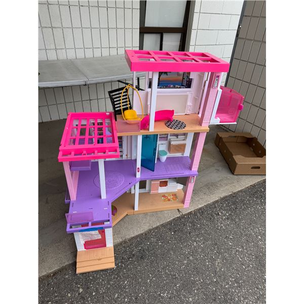 Barbie Dreamhouse