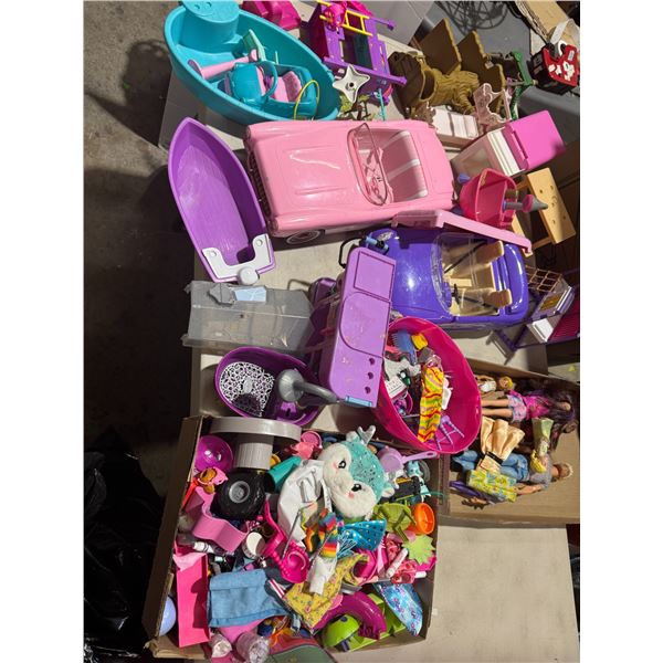 Barbie accessories and Barbies