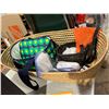 Image 1 : Baskets and miscellaneous item