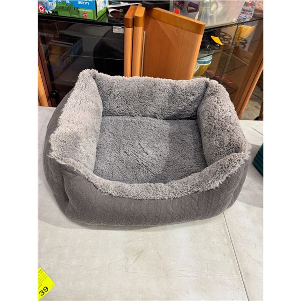 Pet bed Bailey and Bella