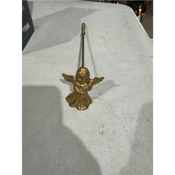 Candle snuffer