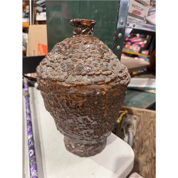 Pottery vase