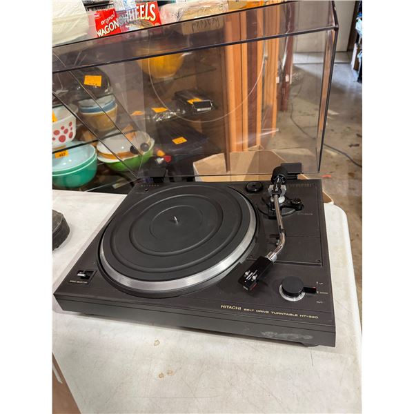 Hitachi belt drive turntable HT320