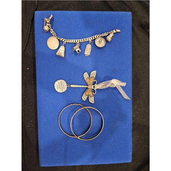 Bracelet, Dragonfly ornament & charm bracelet