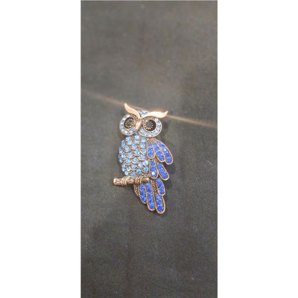 Owl pendant