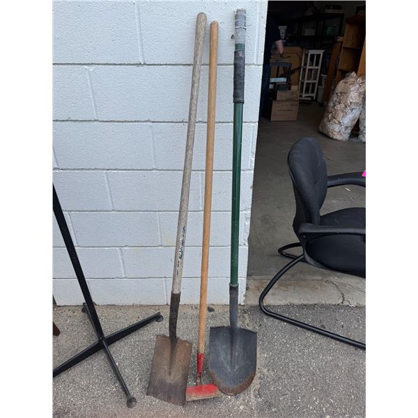 Yard and garden tools