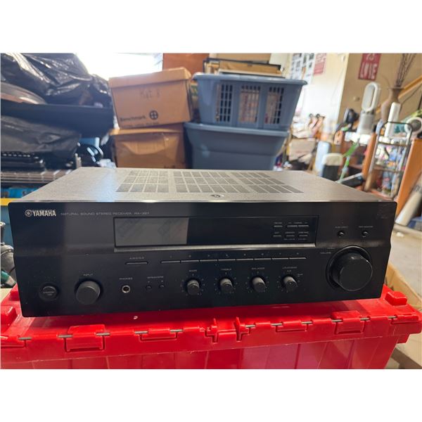 Yamaha receiver RX 397