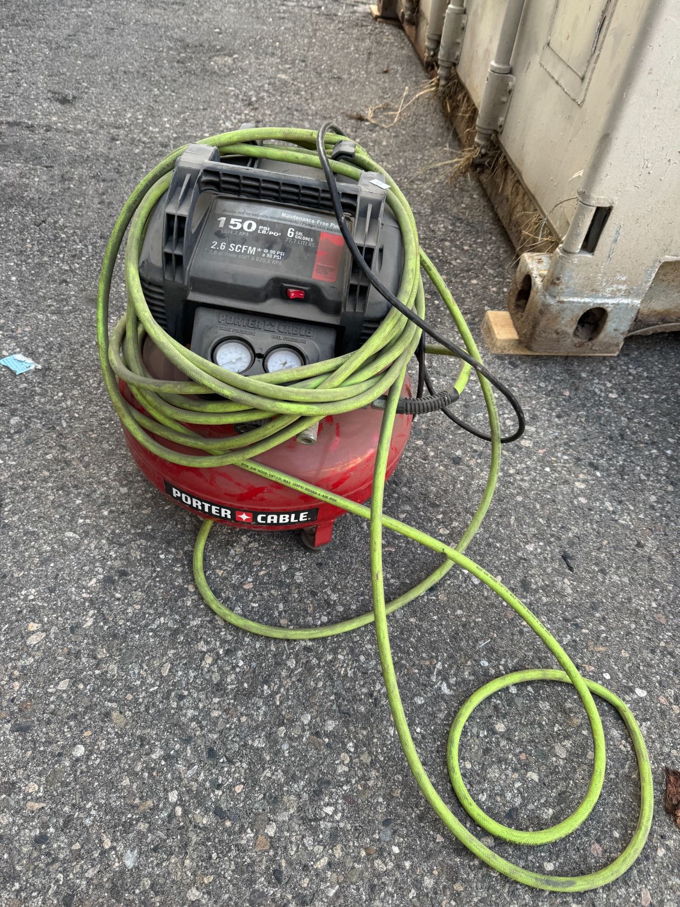 Air compressor
