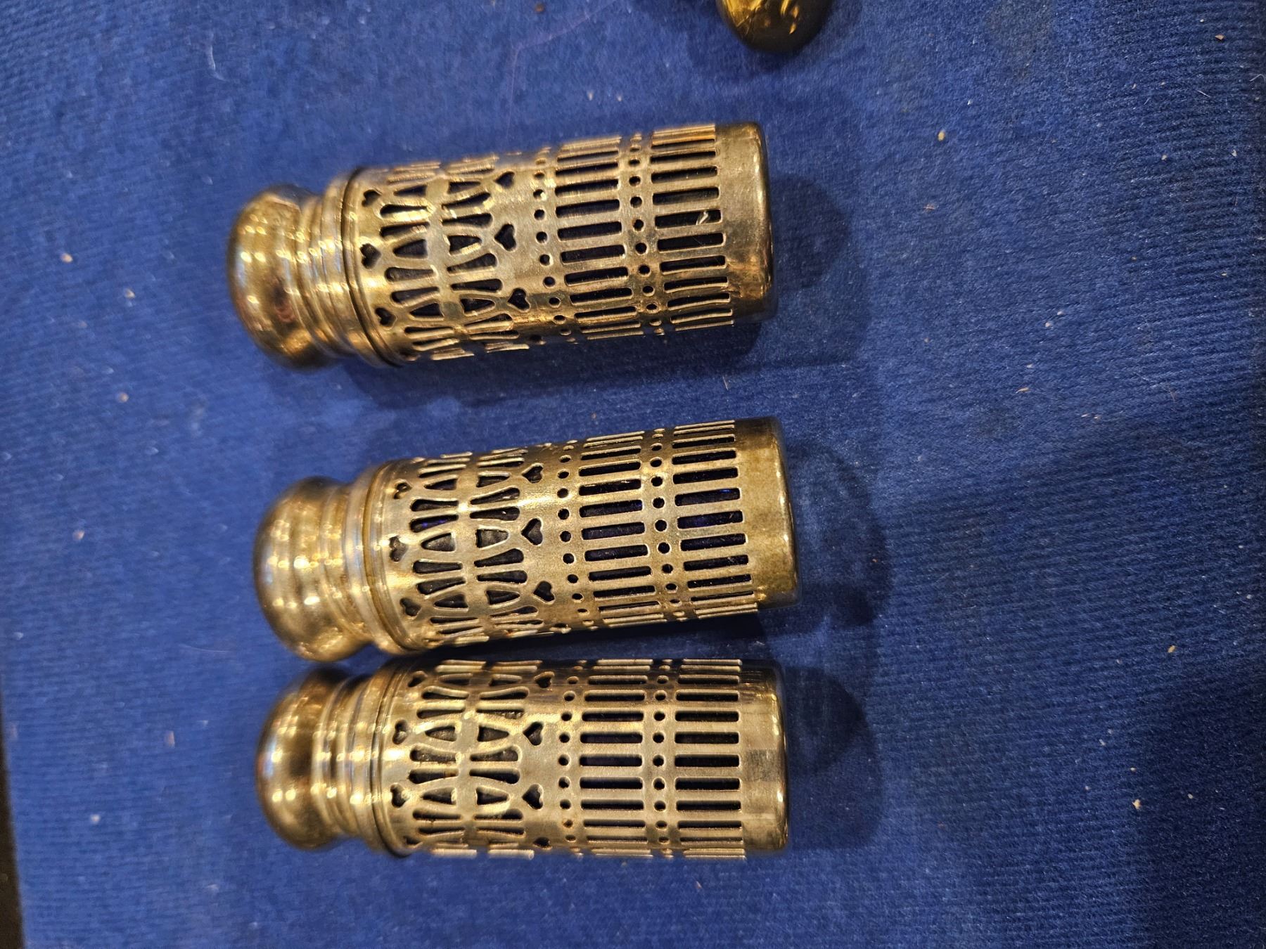 3 silver plated S&P (2 pepper/1 salt), 5 vintage corps buttons