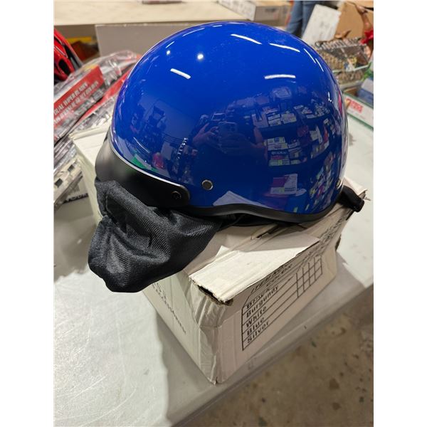 New blue helmet, small 55–56