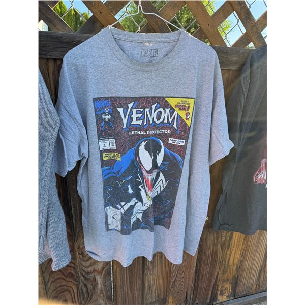 Marvel extra large T-shirt