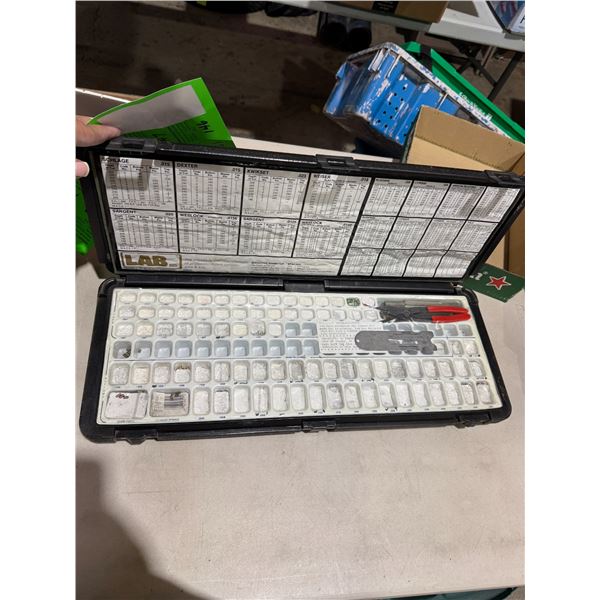 Re Pinning keys lock set