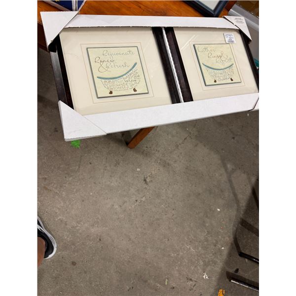 Bathroom wall hangings