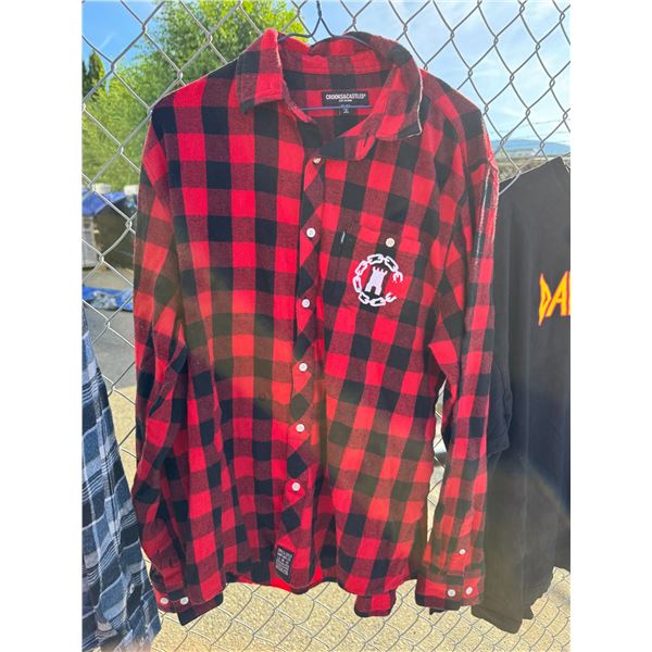 Crooks and castles xl shirt