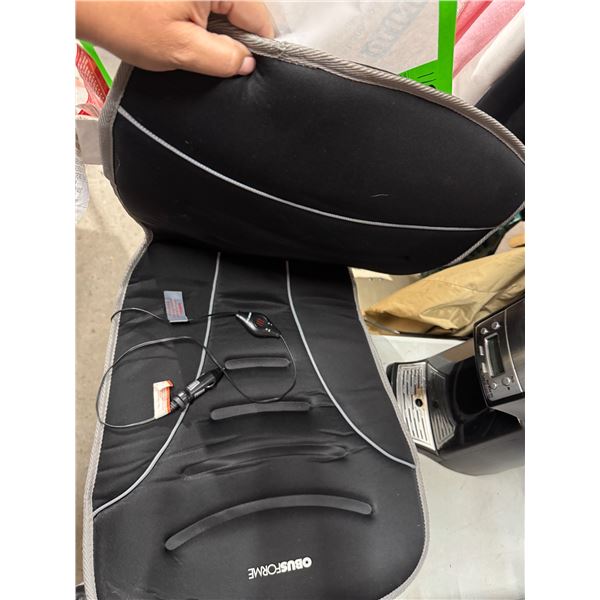 Obus form car seat warmer