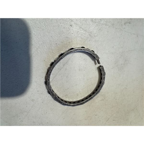 Stamped sterling bracelet one stone missing