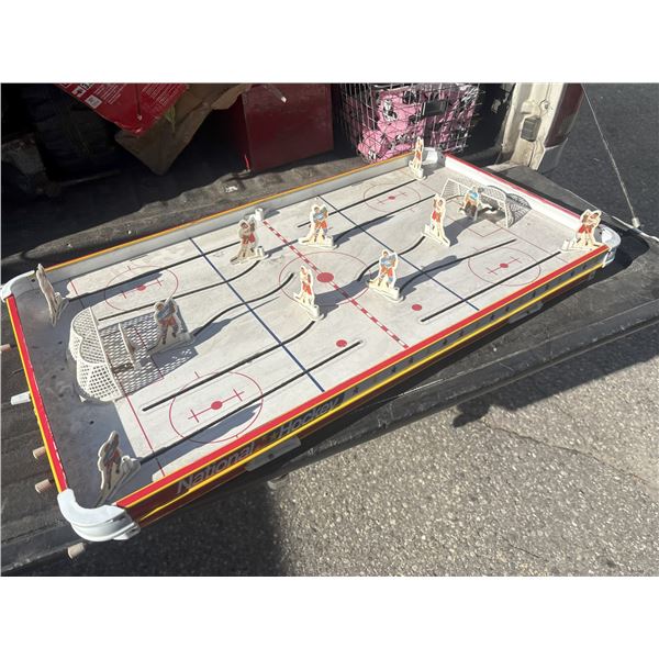 Vintage National Hockey New York Detroit Table Hockey Game