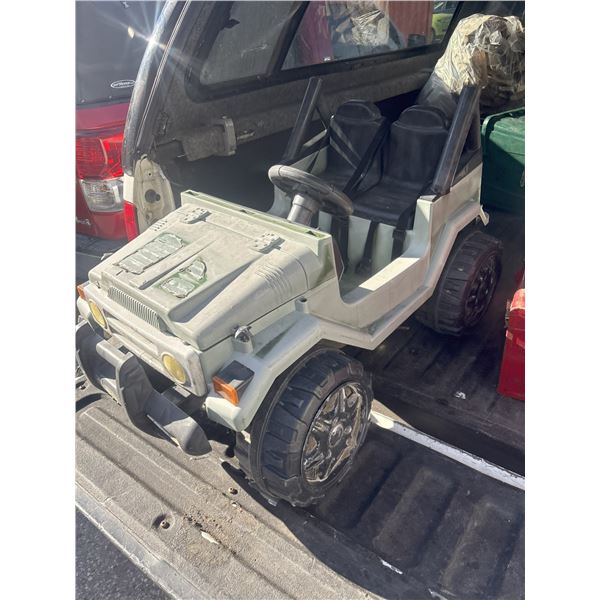 Power Wheels Jeep -- Works Off Power Tools Batteries not included