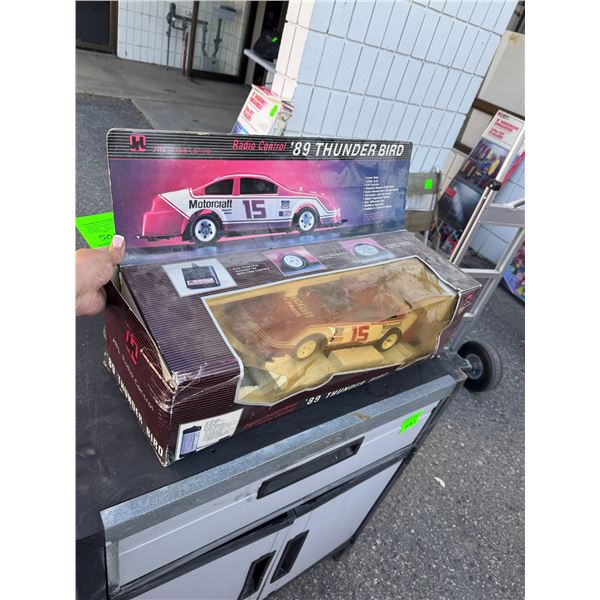 Radio, controlled 89 Thunderbird