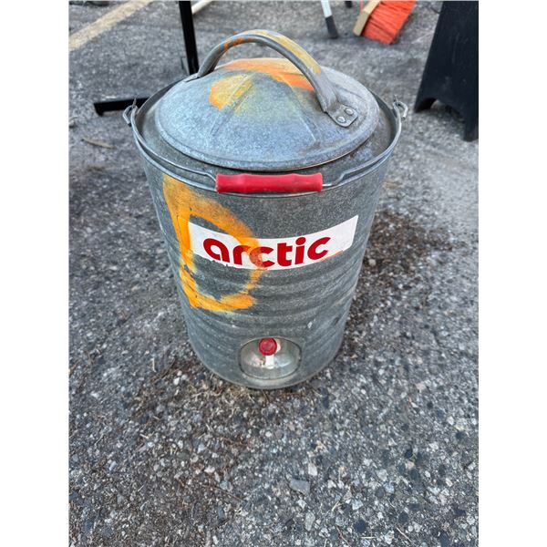 Arctic King cooler beverage dispenser