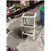 Image 1 : Stepstool