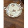 Image 1 : Ainsley teacup and saucer