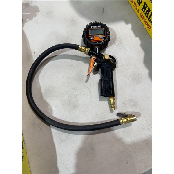 Freeman digital pressure gauge
