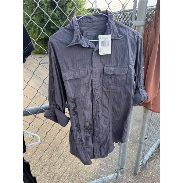 NWT Guess shirt small