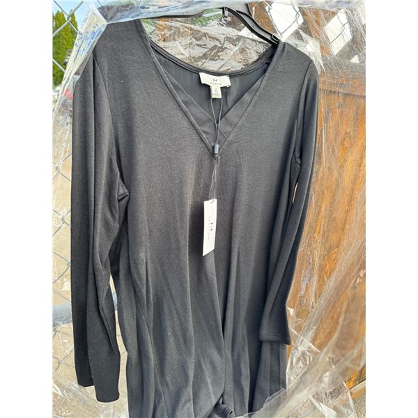 Halstrom small sweater