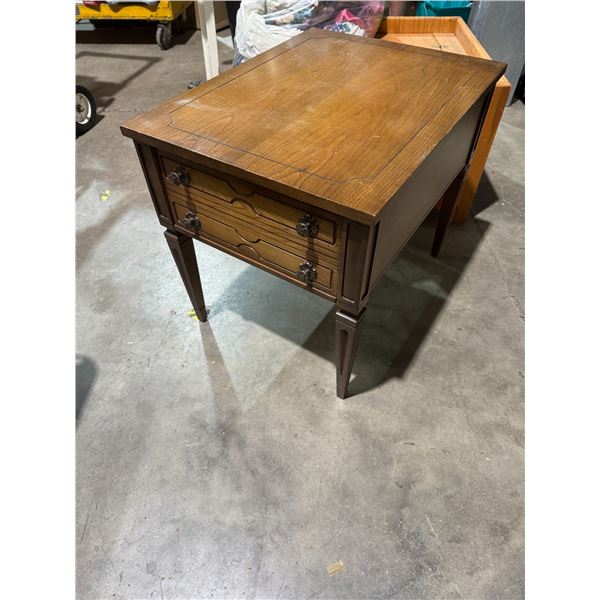 Vintage end table with drawer