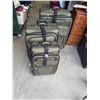 Image 1 : Suitcases