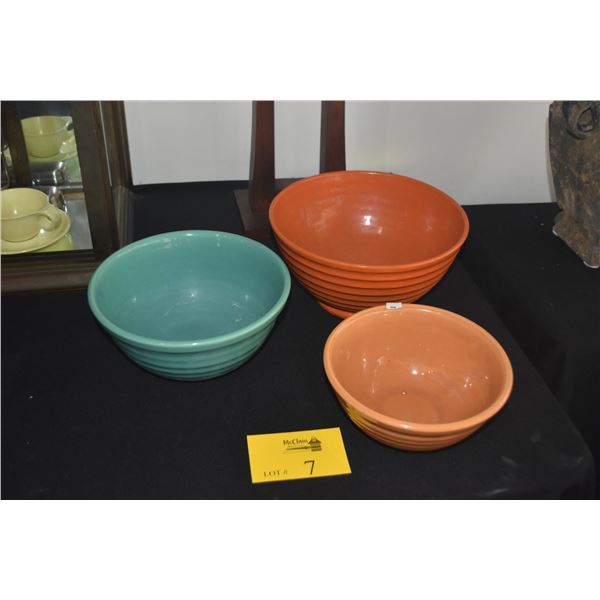 VINTAGE BAUER TURQUOISE #12 RINGWARE BOWL, #18 ORANGE BOWL & #6 BRIGHT ORANGE BOWL (3 PCS)