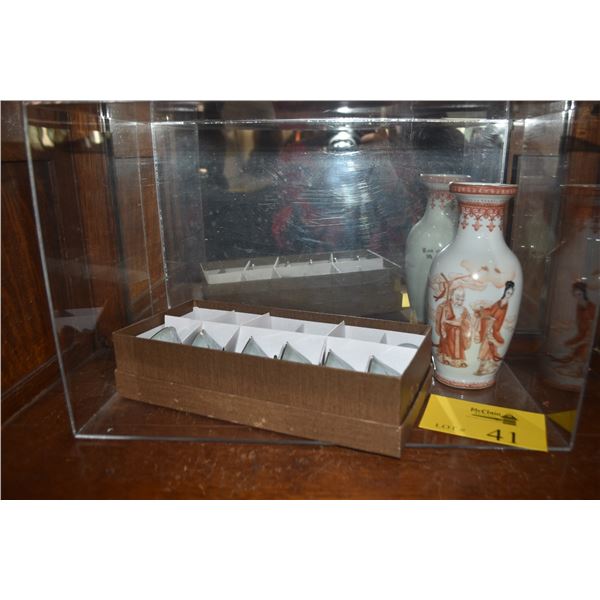 TEA/SAKE CUPS & VASE (13 PCS)