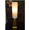 Image 1 : TABLE LAMP