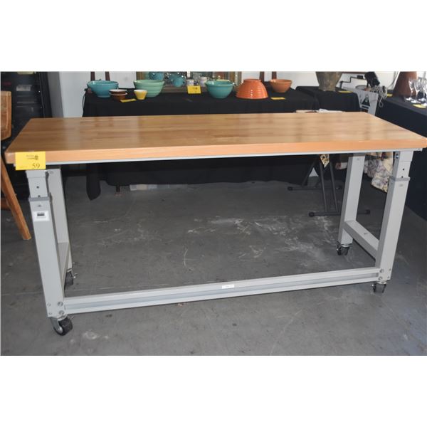 6' ADJUSTABLE WORK BENCH