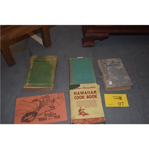 COLLECTION OF BOOKS ON HAWAII (5 PCS)