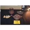 Image 1 : CLAY TEAPOTS (ZISHA) & CERAMIC LOTUS BRUSH REST (4 PCS)
