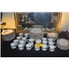Image 1 : AMERICAN ATELIER CHINA, HEAVENLY HOSTS (SERVICE FOR 16) (83 PCS)