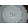 Image 3 : RICHARD GINORI ITALIAN PLATES (5 PCS)