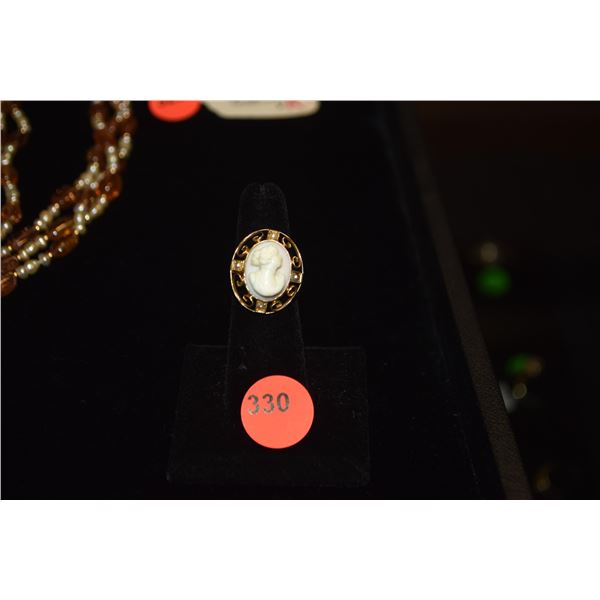 ANTIQUE 14K CAMEO SEED PEARL RING (5 GTW)