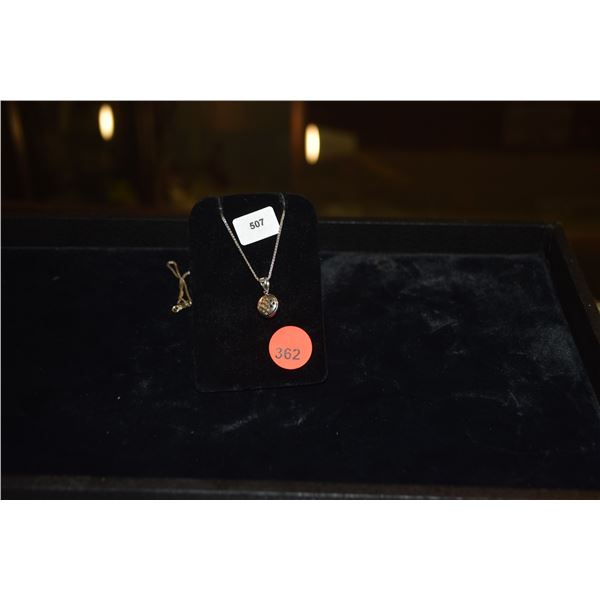 14K WG DIAMOND PENDANT W/14K WG CHAIN (18") (5.2 GTW)