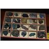 Image 2 : 2 TRAYS OF NATURAL MINERAL SPECIMENS (2 TRAYS INCLUDED)
