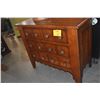 Image 2 : CENTURY 3 DRAWER DRESSER