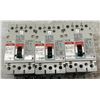 Image 1 : (3) Eaton #E125E Circuit Breakers